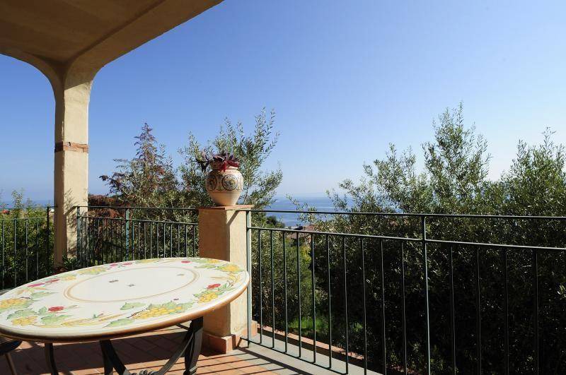 Sorrentini Apartment | 40 m² Apartment ∙ 1 bedroom ∙ 4 guests