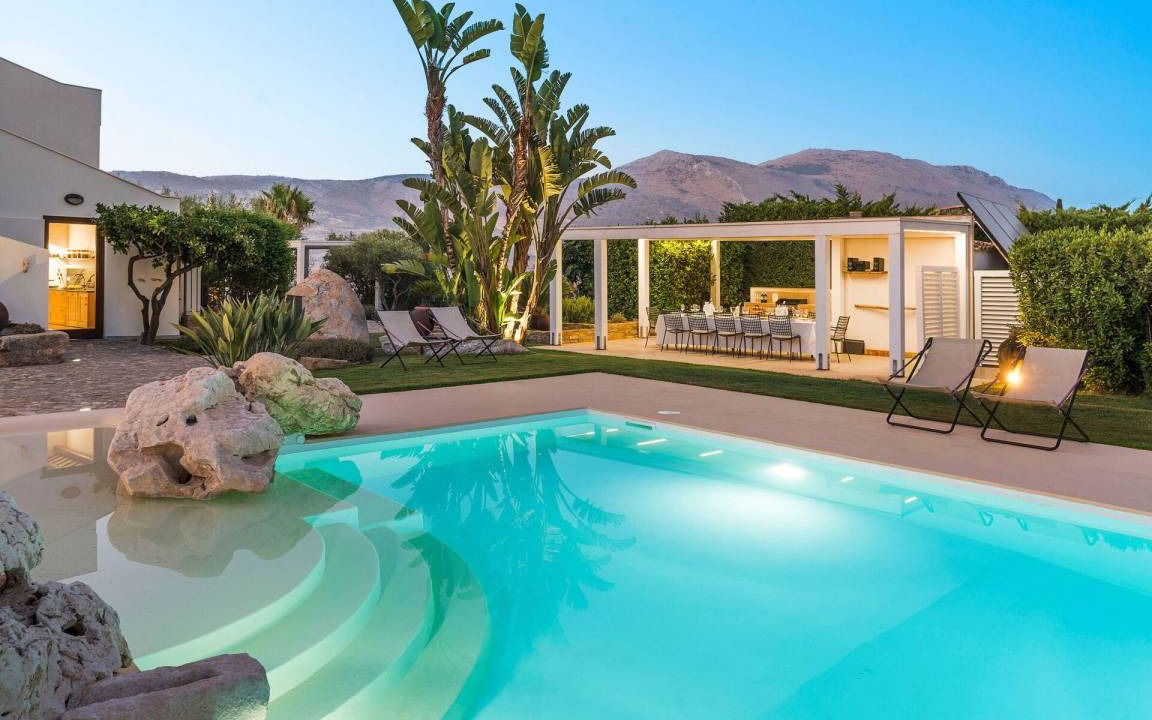 Buseto Palizzolo Villa | 400 m² Villa ∙ 8 bedrooms ∙ 16 guests