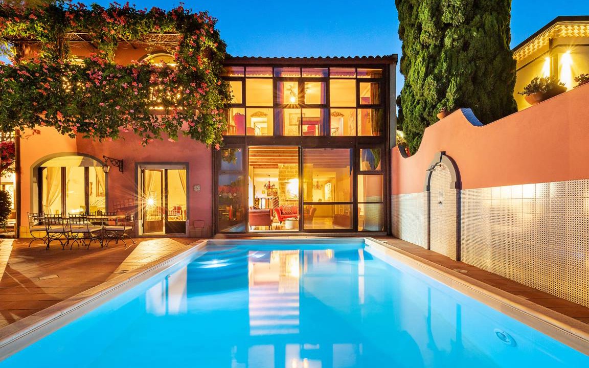 Taormina Villa | 400 m² Villa ∙ 5 bedrooms ∙ 10 guests