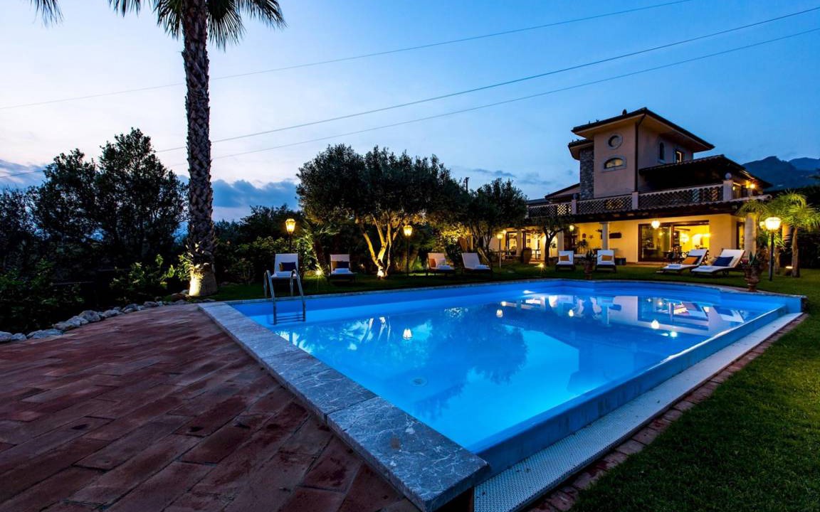 Giardini Naxos Villa | 400 m² Villa ∙ 6 bedrooms ∙ 12 guests