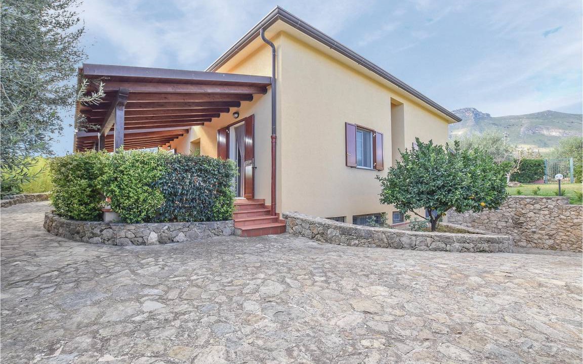 San Nicola l'Arena Apartment | 45 m² Apartment ∙ 1 bedroom ∙ 2 guests