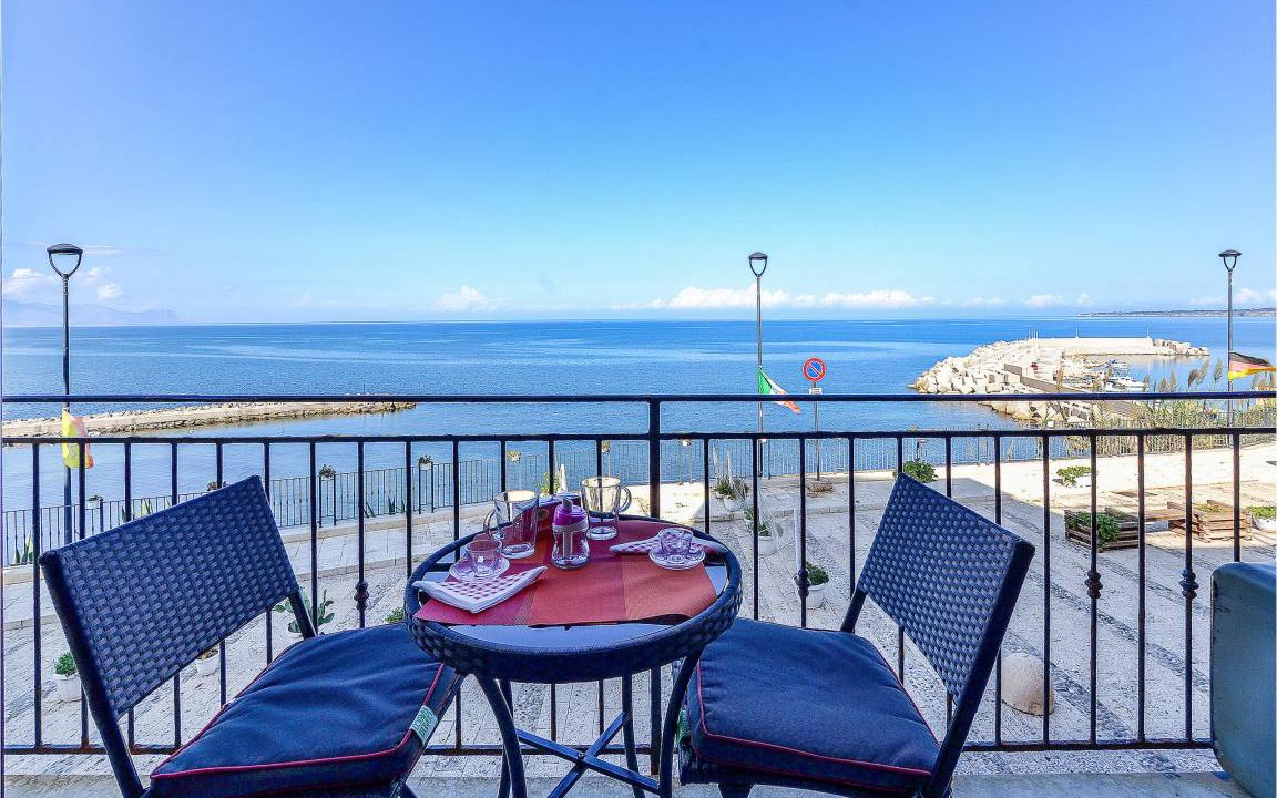 Trappeto Apartment | 47 m² Apartment ∙ 2 bedrooms ∙ 5 guests