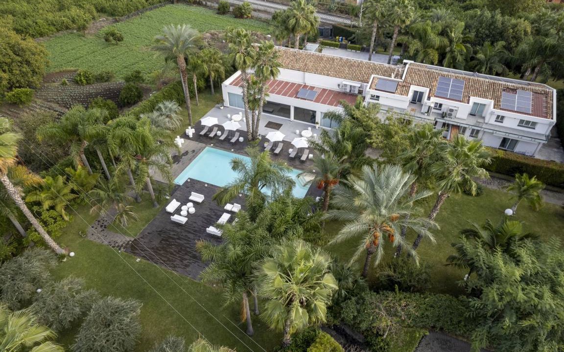 Mascali Villa | 480 m² Villa ∙ 11 bedrooms ∙ 22 guests