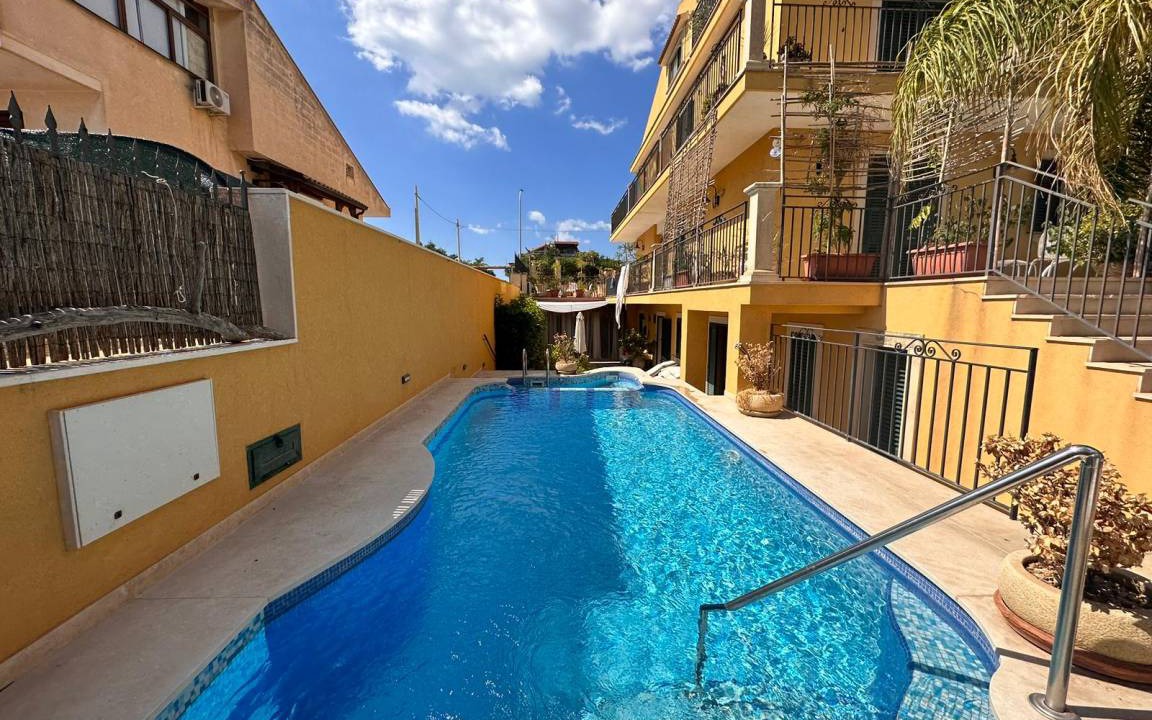 Marina di Ragusa Villa | 500 m² Villa ∙ 7 bedrooms ∙ 22 guests