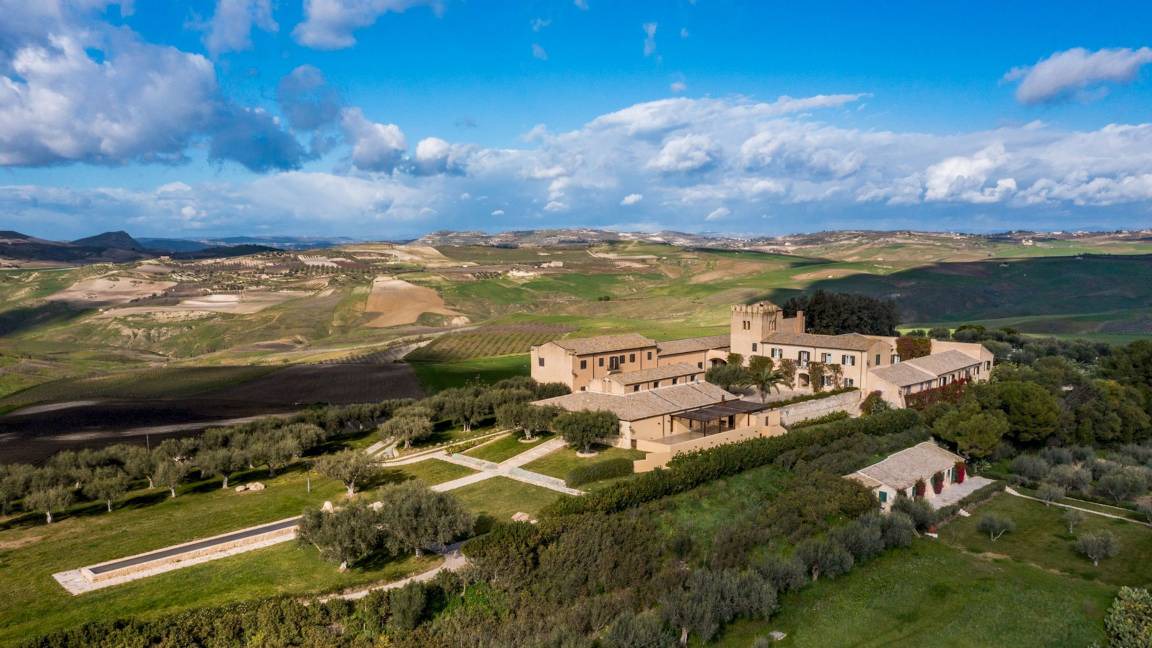 Butera Villa | 500 m² Villa ∙ 7 bedrooms ∙ 14 guests