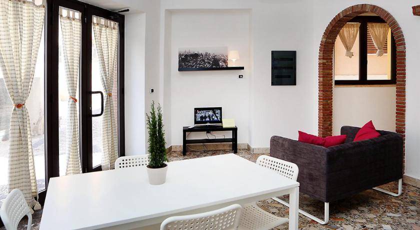 Castelmola Apartment | 55 m² Apartment ∙ 2 bedrooms ∙ 4 guests