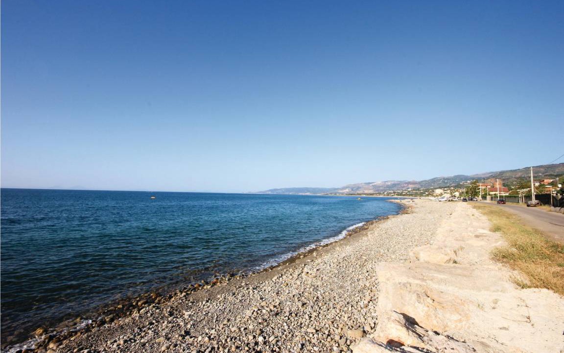 Acquedolci Apartment | 60 m² Apartment ∙ 3 bedrooms ∙ 5 guests