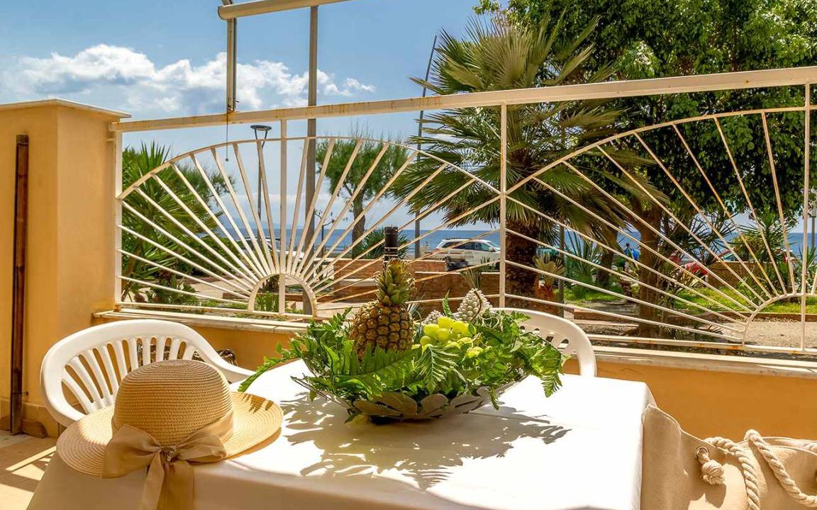 Roccalumera Apartment | 60 m² Apartment ∙ 2 bedrooms ∙ 4 guests