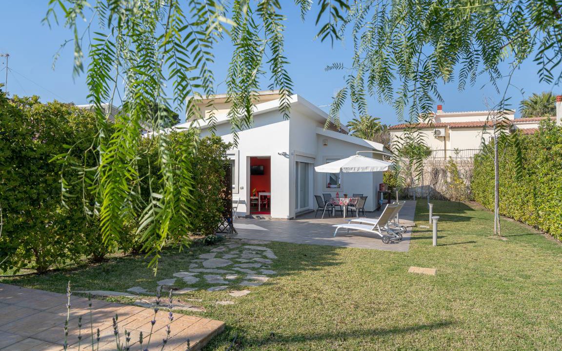 Fontane Bianche Villa | 60 m² Villa ∙ 2 bedrooms ∙ 4 guests
