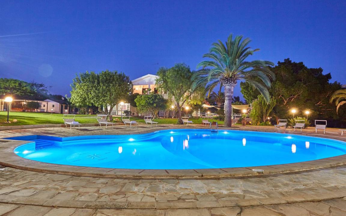 Modica Villa | 600 m² Villa ∙ 9 bedrooms ∙ 15 guests