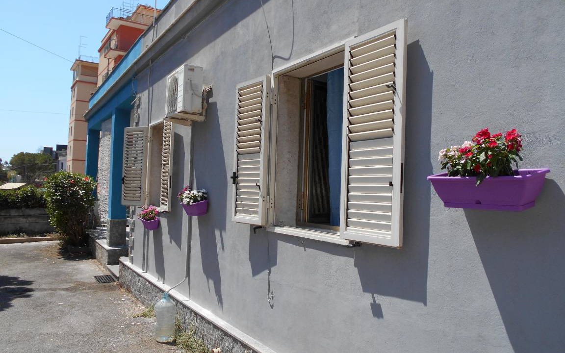 Grottasanta House | 63 m² House ∙ 2 bedrooms ∙ 4 guests