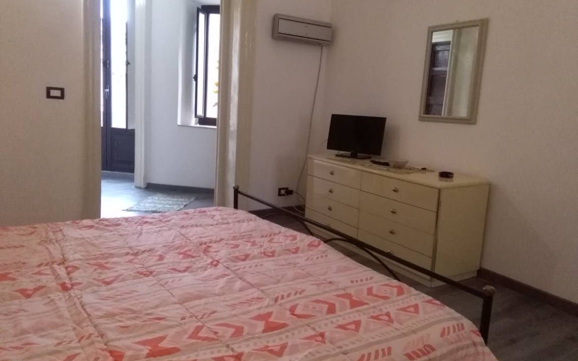 Catania City Centre Apartment | 70 m² Apartment ∙ 1 bedroom ∙ 3 guests