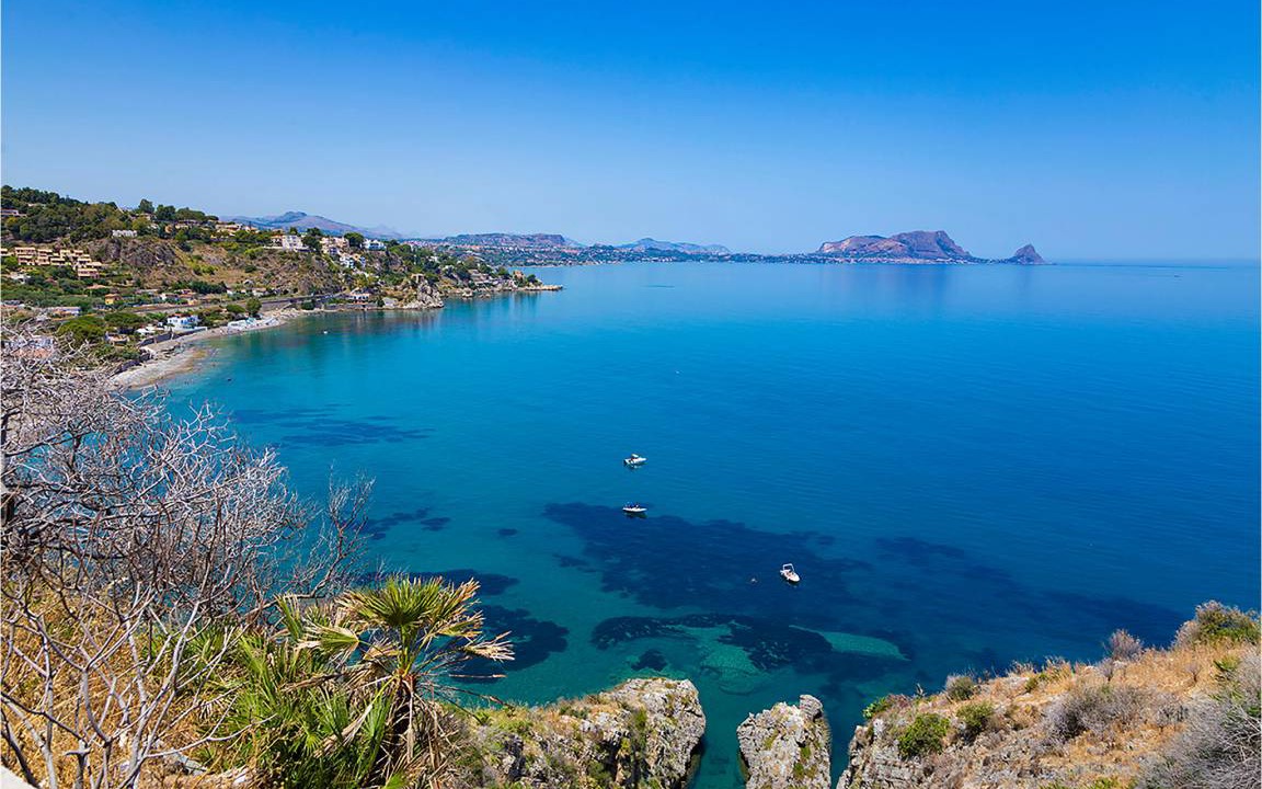 Sant'Agata di Militello Apartment | 80 m² Apartment ∙ 1 bedroom ∙ 4 guests