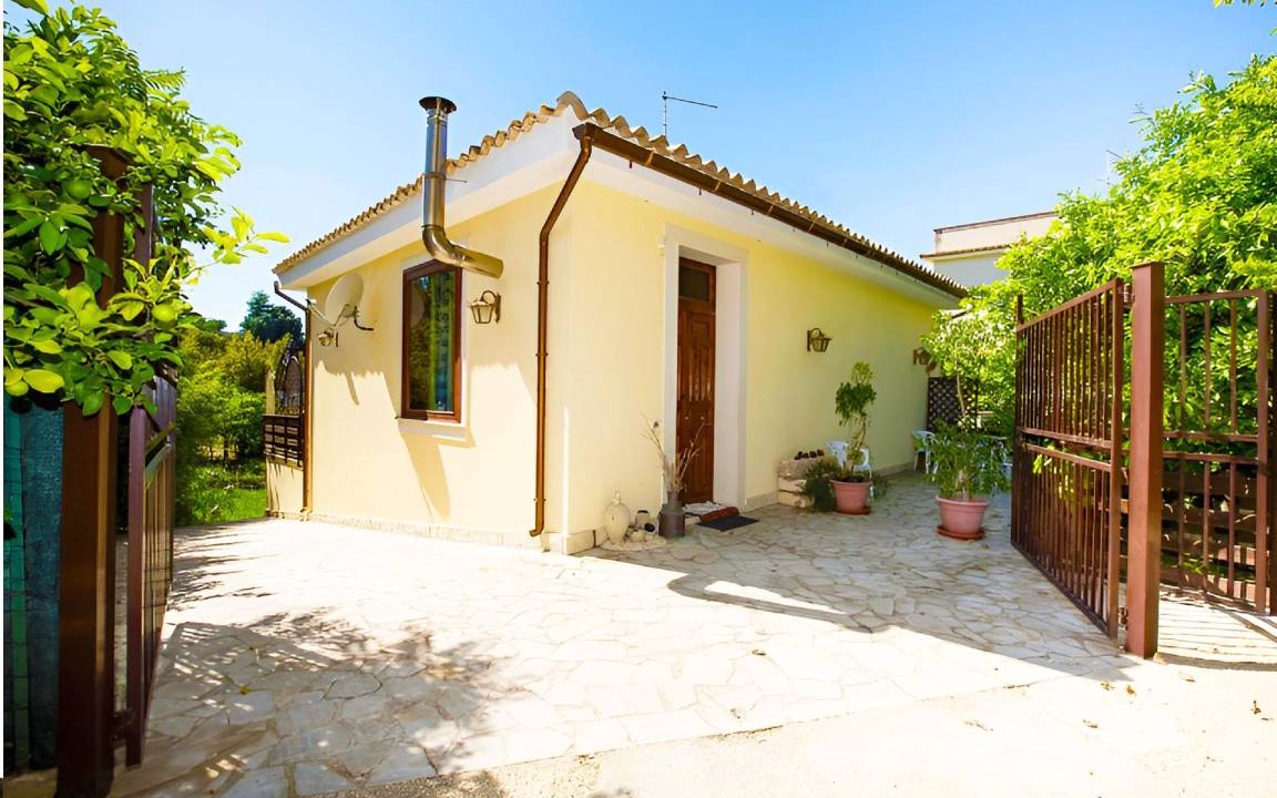 Noto Marina House | 80 m² House ∙ 2 bedrooms ∙ 6 guests
