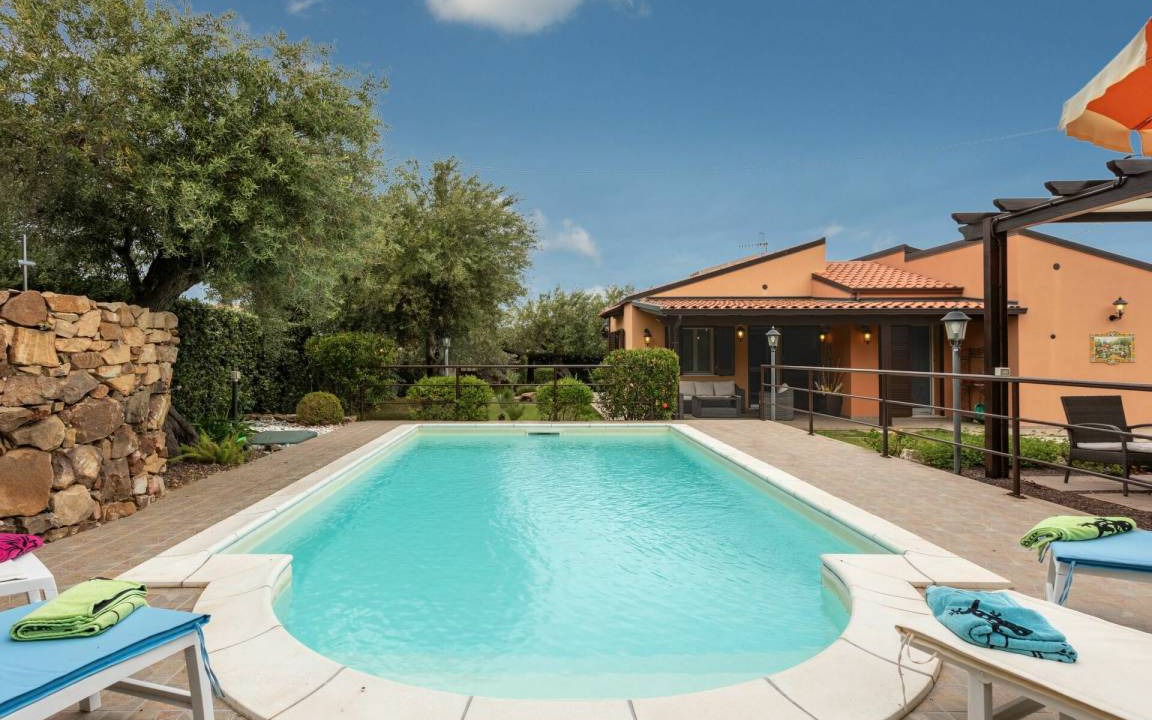 Capo Villa | 85 m² Villa ∙ 3 bedrooms ∙ 6 guests