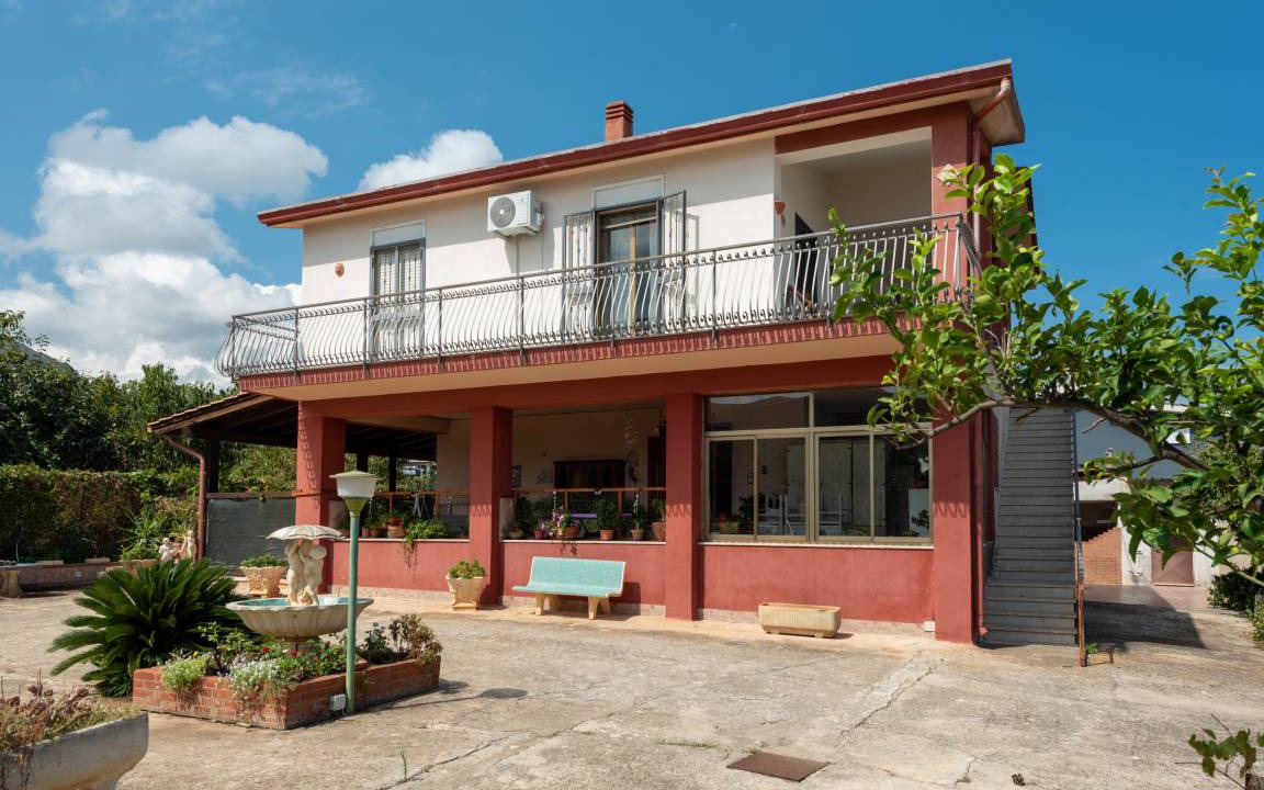 Torre Colonna-sperone House | 90 m² House ∙ 2 bedrooms ∙ 4 guests