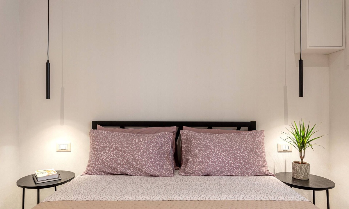 Monreale Apartment | Ai Vicoli Ciambra's Alley - Suite Margherita by Wonderful Italy