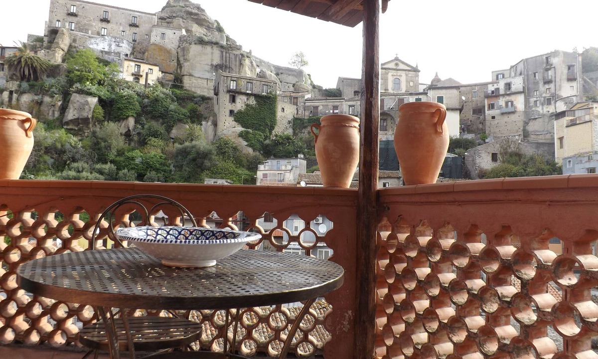 Rovittello Hotel | Albergo Diffuso Borgo Santa Caterina "Quartiere Ebraico"