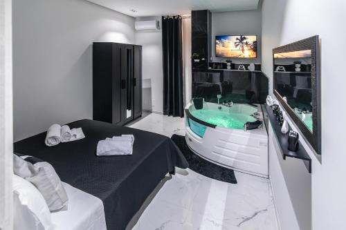 Rosolini House | Amour - House with Private Jacuzzi