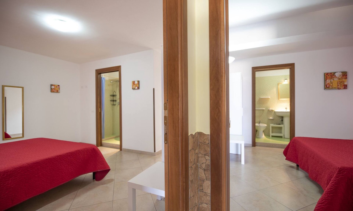 Macari Apartment | Amy's House - Apartment overlooking the Gulf of Macari
