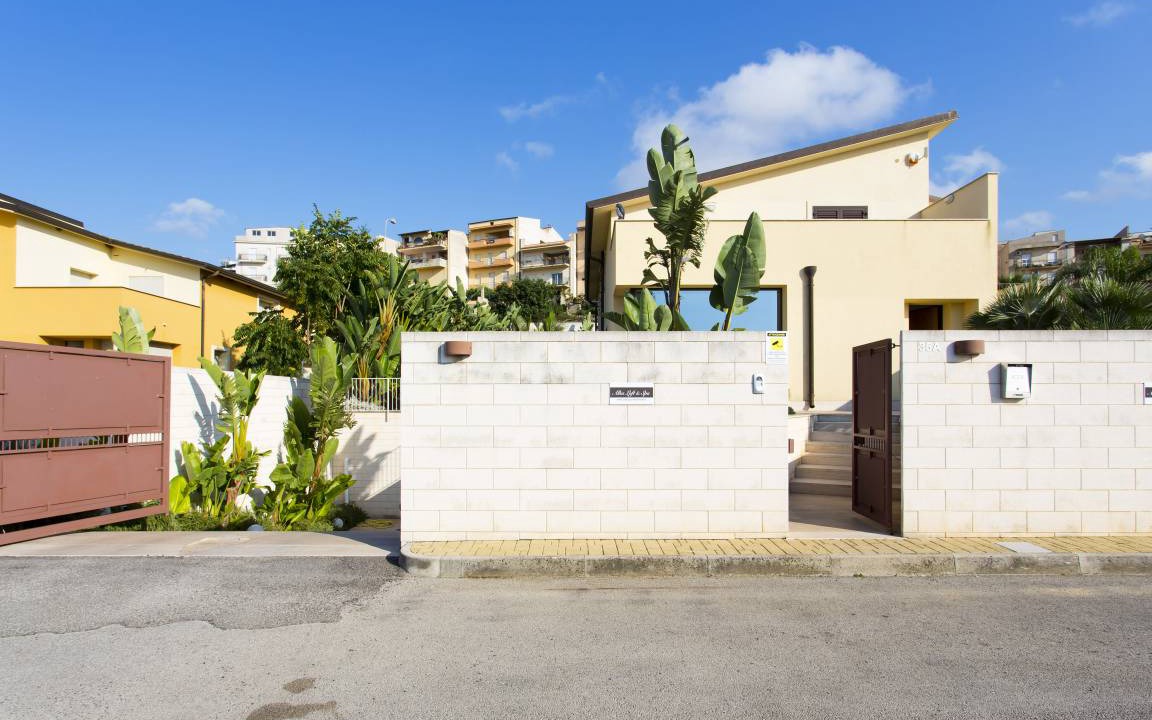 Alcamo Apartment | Apartment ∙ 8 guests