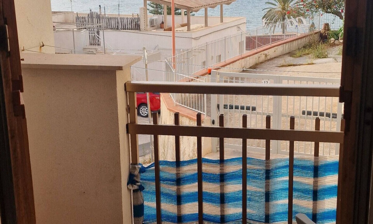 Alcamo Marina Apartment | Apartment 'Balcone Sul Golfo' with Sea View, Wi-Fi and Air Conditioning