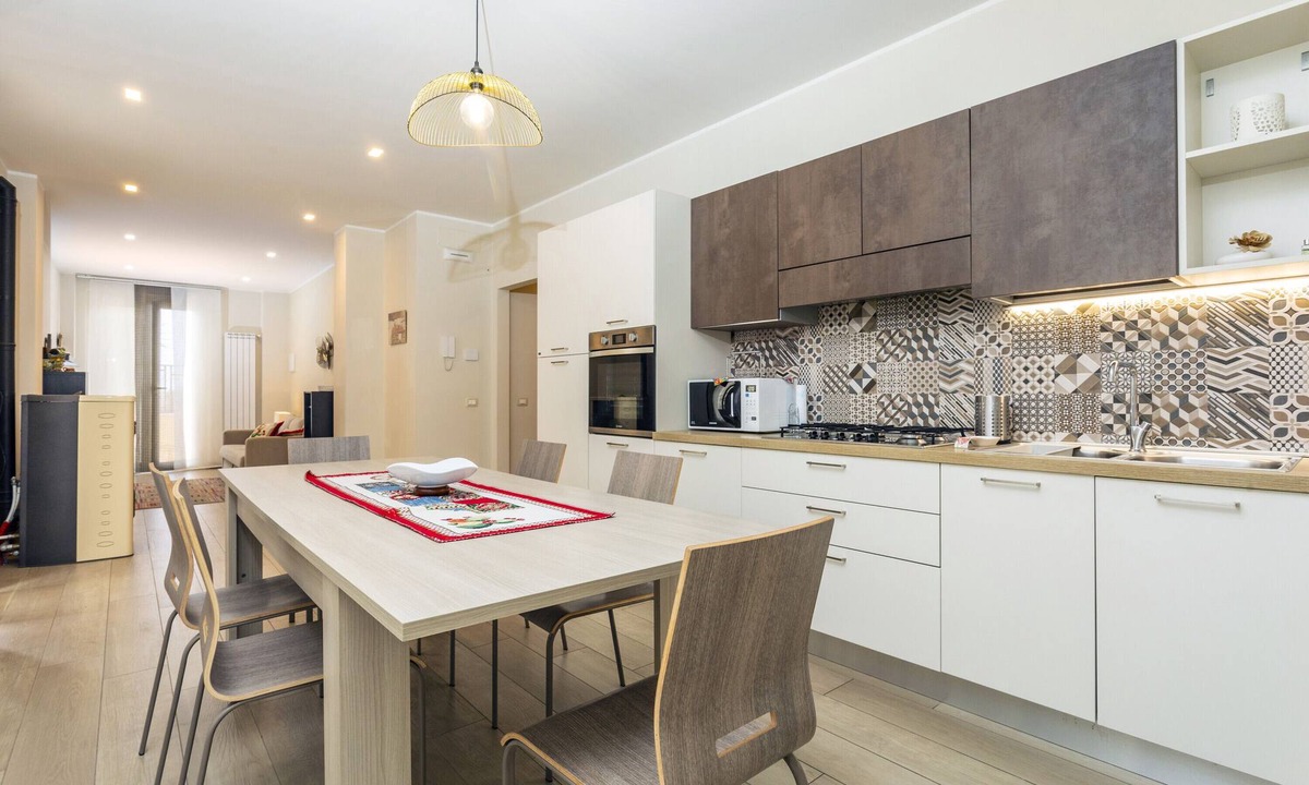 Milo Apartment | Apartment 'Casa Del Bosco' with Mountain View, Private Terrace and Wi-Fi