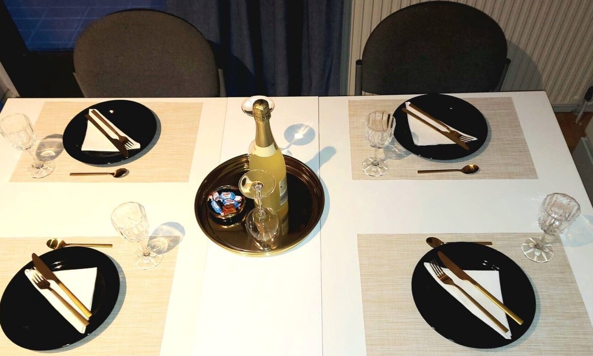 Villach Apartment | Apartment 'Golden Base' with Mountain View, Wi-Fi and Air Conditioning