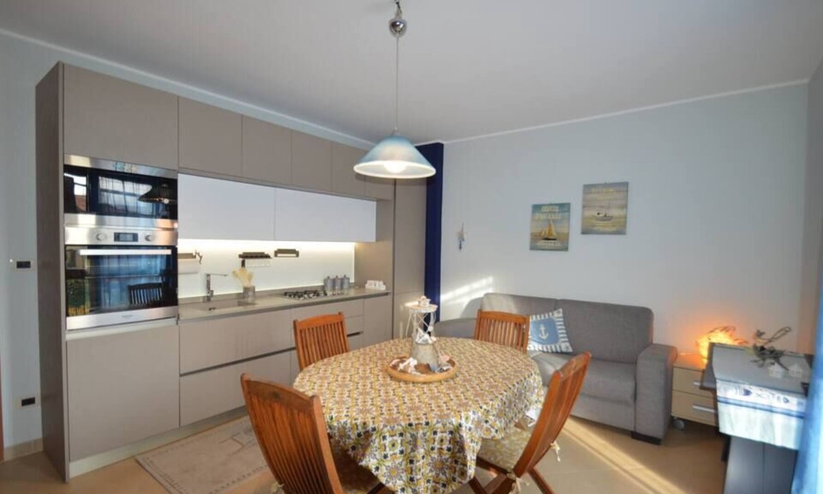 Sant'Anna Apartment | Apartment in residence a few steps from the beach and with a condominium pool