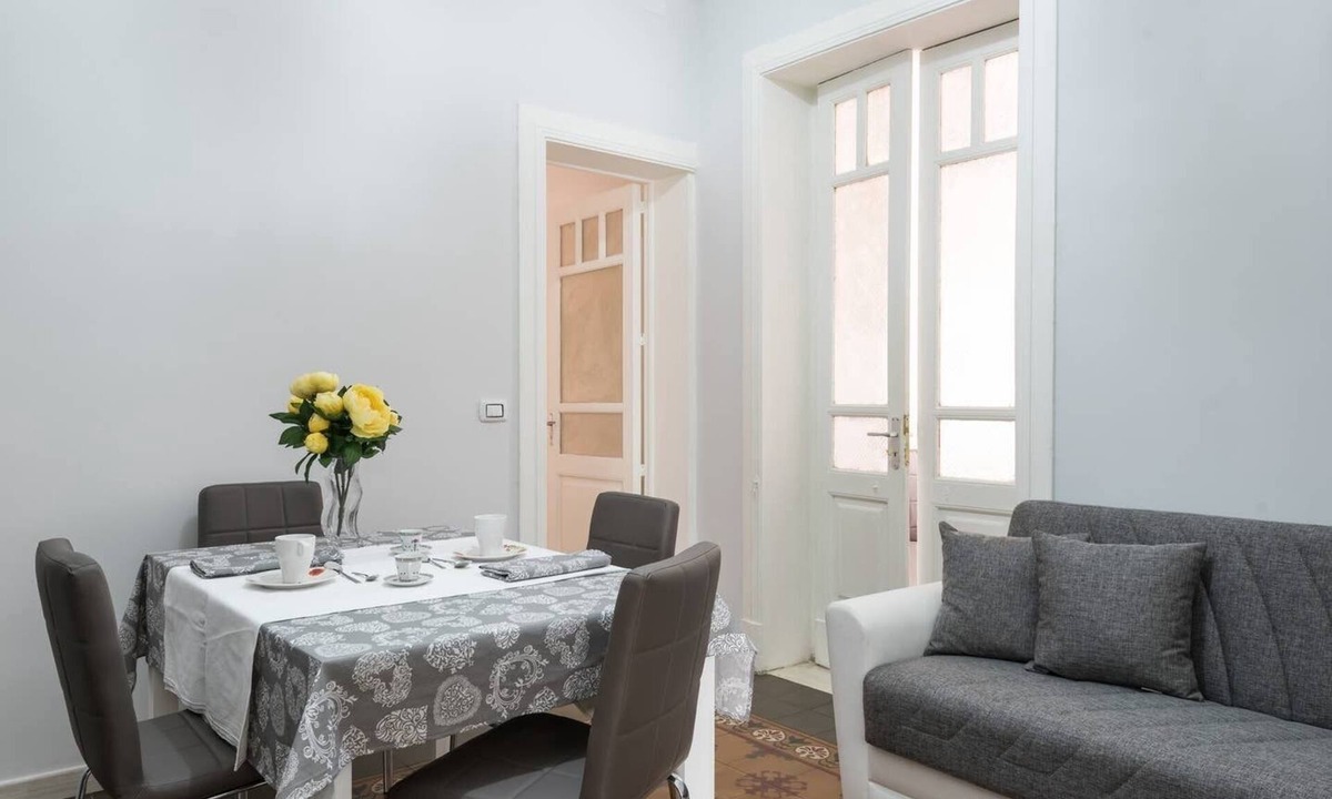 Old Town Apartment | Apartment in the historic center of Catania
