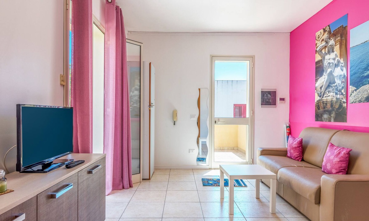 Noto Marina Apartment | Apartment Maremonti Sea 4 close to the Beach with Terraces & A/C