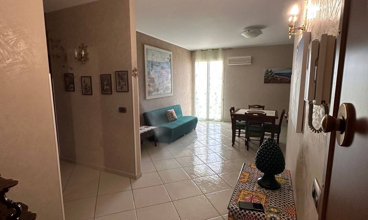 Porticello Apartment | Apartment near the sea