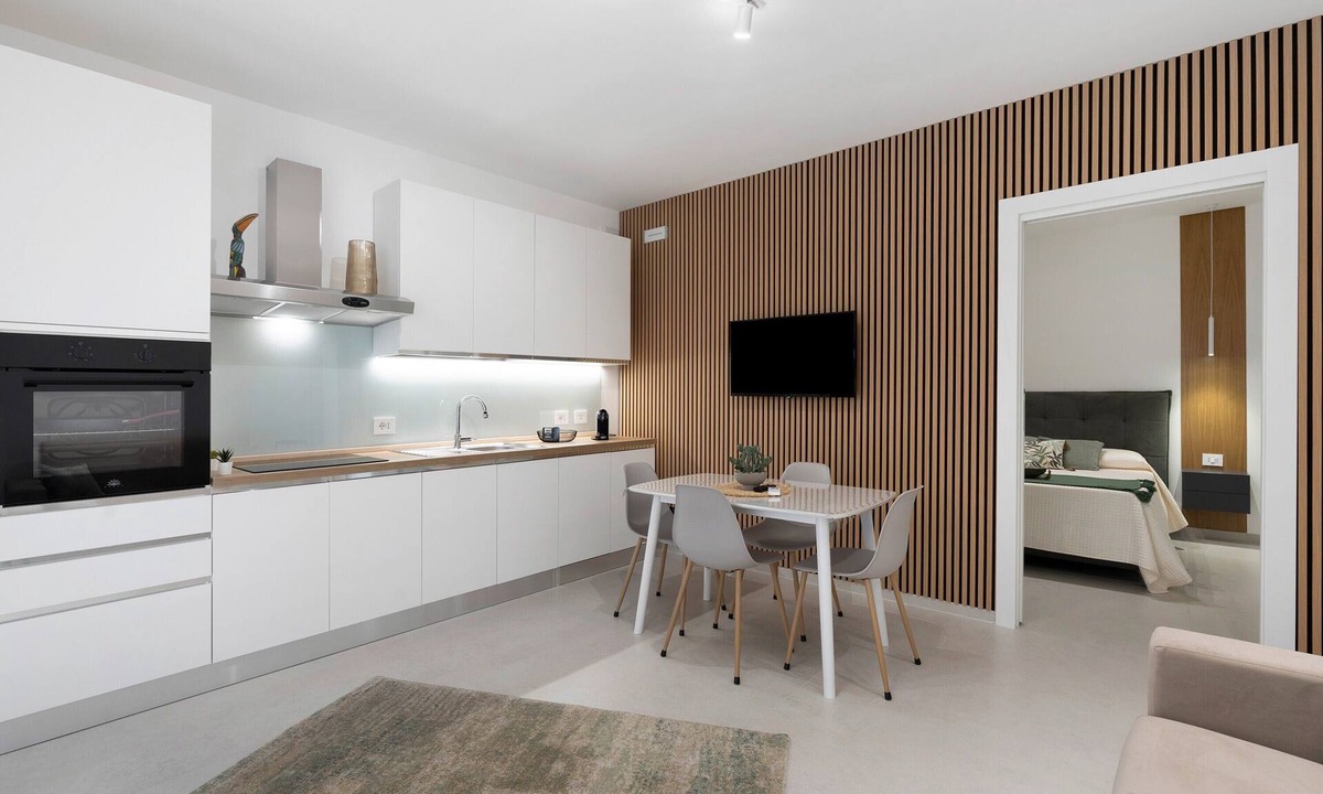 Marsala Apartment | Apartment 'Palazzo Tilde - 1 B' with Sea View, Wi-Fi and Air Conditioning