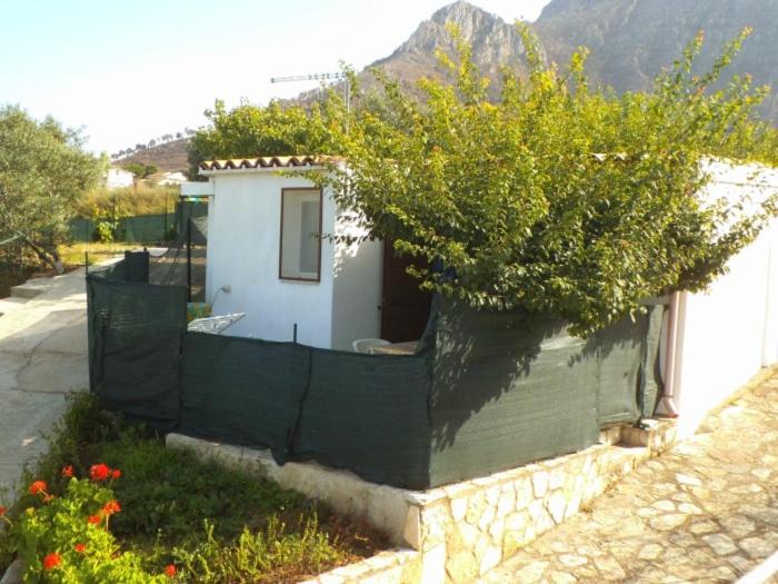 Castellammare del Golfo House | Appartamento Susine WI-FI FREE WHIT FREE PULL