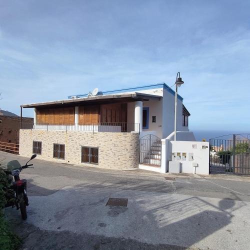 Malfa Apartment | Appartamento di Lorenzo vista Mare
