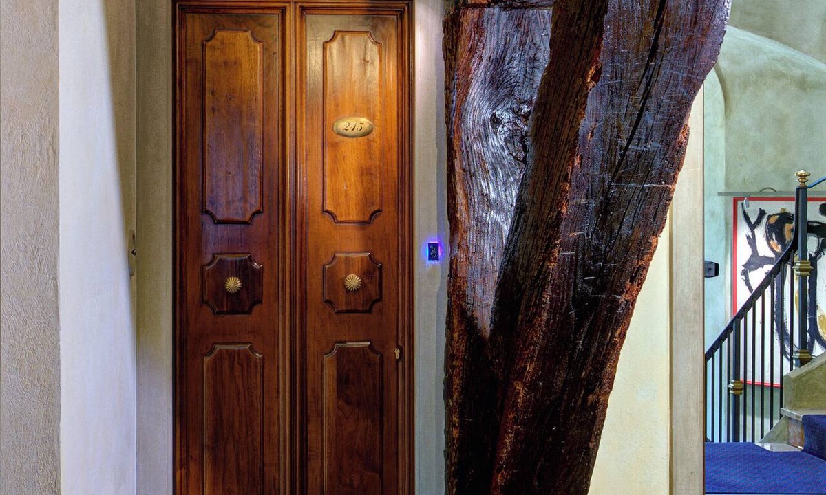 Historic Center Hotel | Art Hotel Commercianti