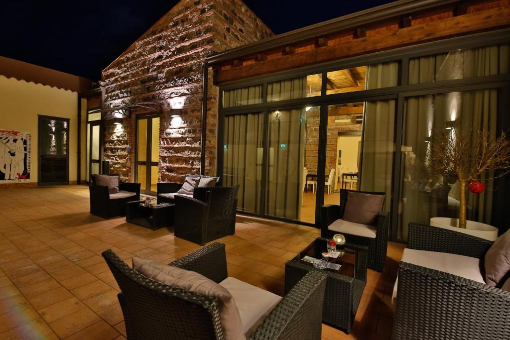 Picanello-Ognina-Barriera-Canalicchio Hotel | Art & Jazz Hotel