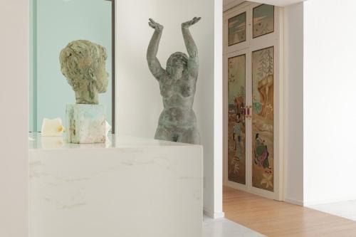 Trionfale House | Arte della Medaglia Gallery House