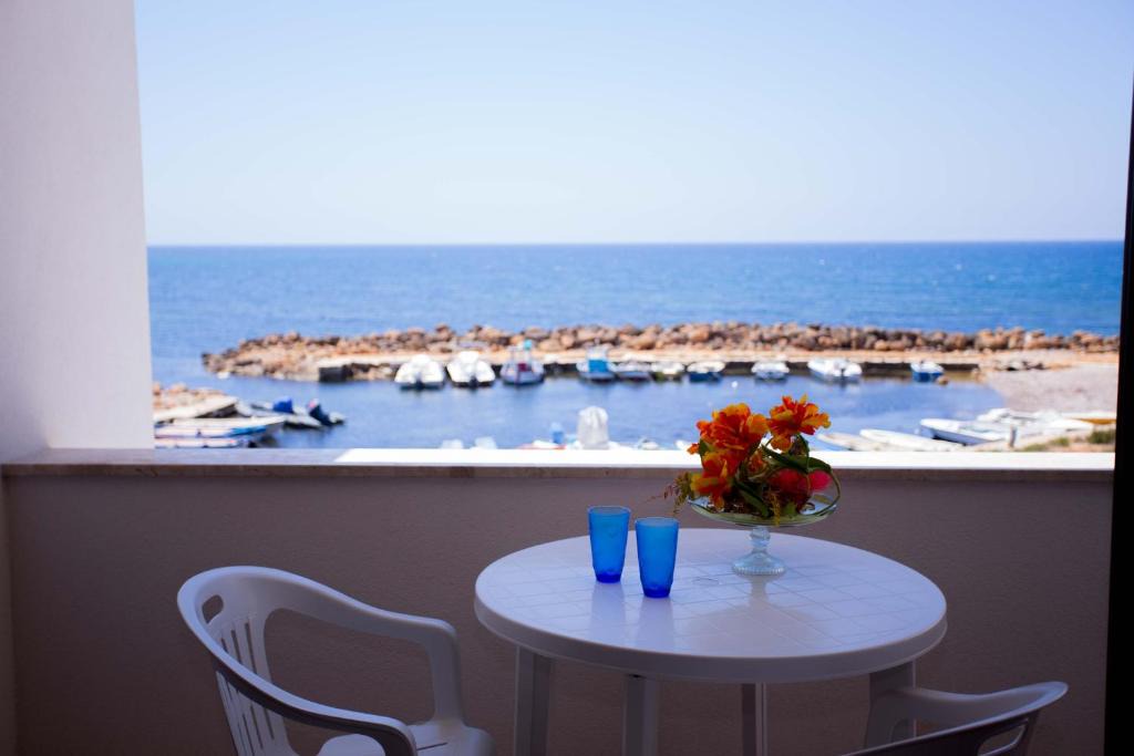 Petrosino House | Ascoltando Il Mare