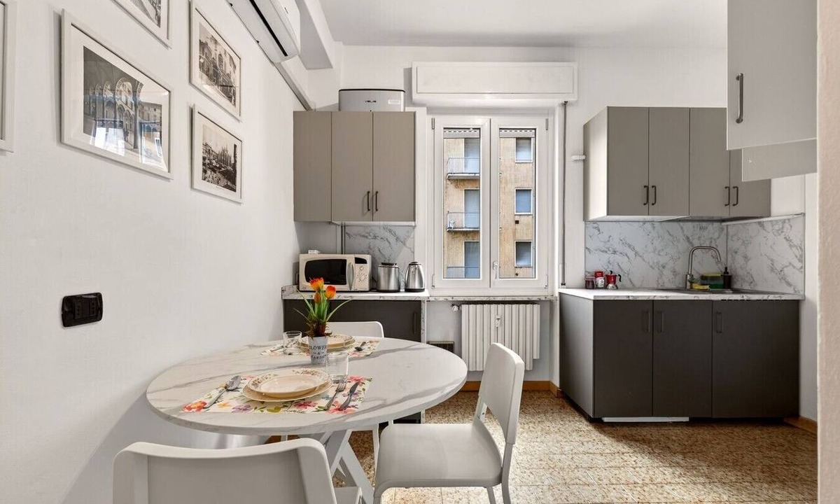 Dergano Apartment | Authentic North Milan · Metro M3 · Park · A/C · Self-check-in