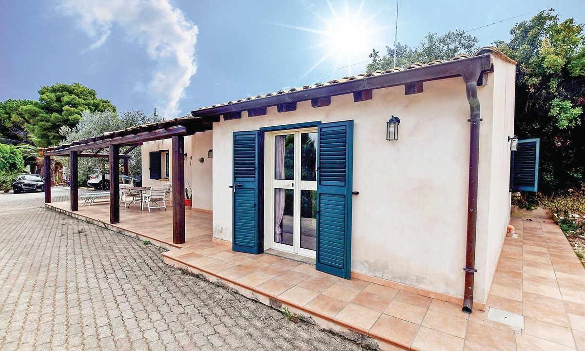 Licata House | Awesome home in Licata AG with WiFi