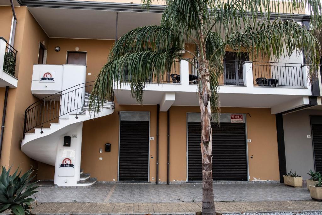 Milazzo Bed & Breakfast | B&B Caravello