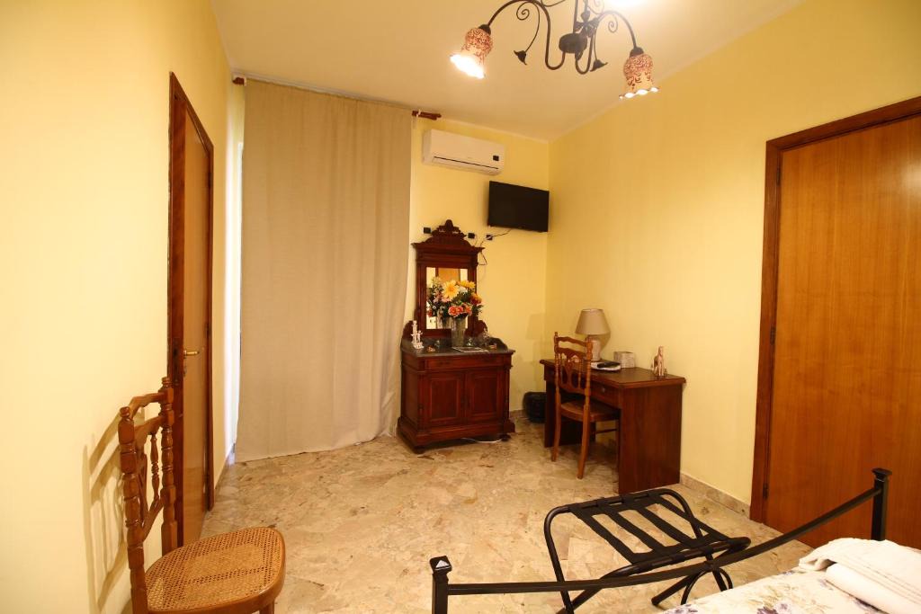 Gela Bed & Breakfast | B&B - Piazza Grande