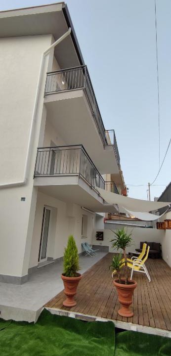 Porticello Apartment | B&B Puvogel