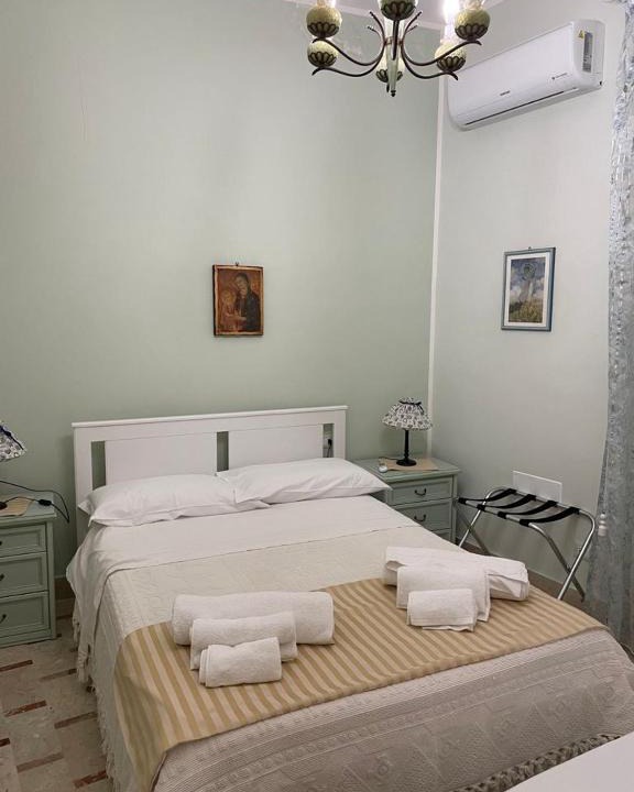 Salemi House | B&B Sotto il Castello-Affittacamere