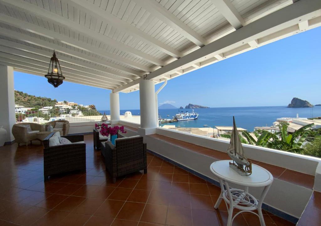 Panarea Bed & Breakfast | Basiluzzo Resort