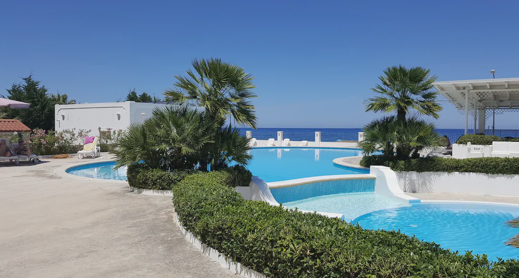 San Giorgio House | Beautiful one bedroom villa directly on the sea, pool, culture and relax ....
