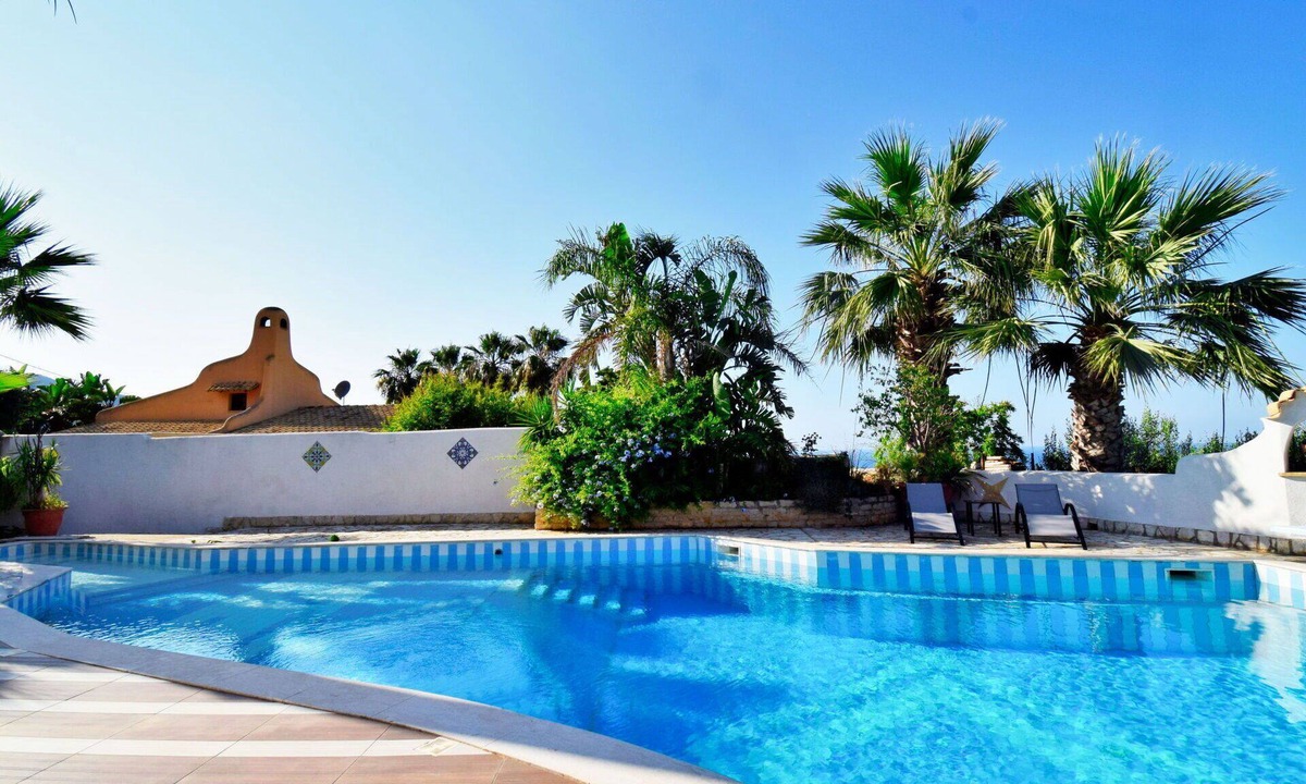 Valderice Villa | Beautiful private villa with private pool, A/C, hot tub, WIFI, TV, terrace and panoramic view