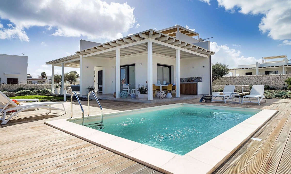 Reitani House | Beautiful private villa for 6 people with A/C, private pool, WIFI, TV, terrace and panoramic view