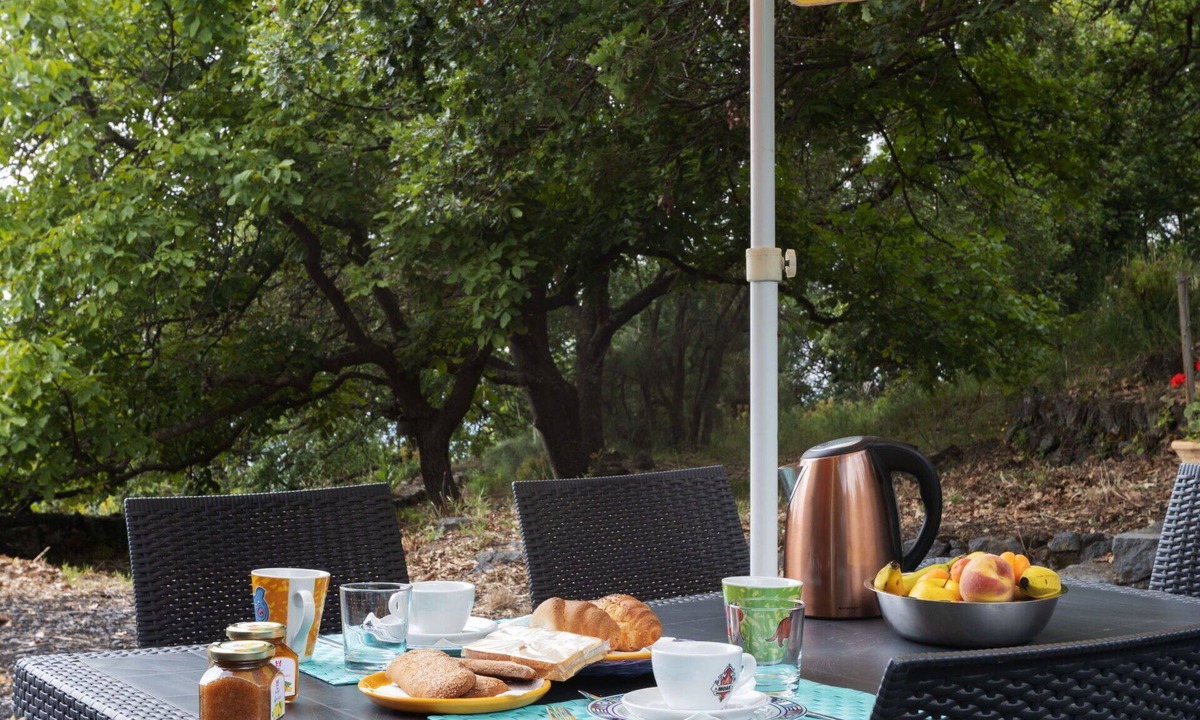 Zafferana Etnea House | Beautiful private villa for 6 guests with WIFI, TV, terrace and pets allowed